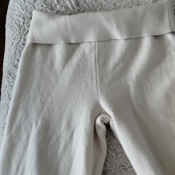 Aerie Cream Pants with Black Pattern - Picture 7 of 15